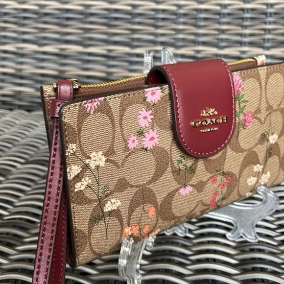 Coach Tech Wallet In Signature Canvas With Wildflower Print Khaki Multi - Picture 4 of 16